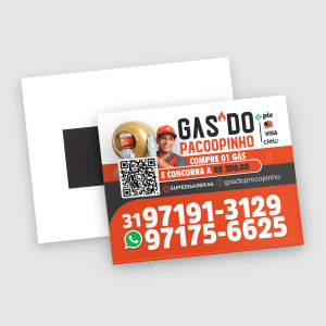 50.000 Imãs de Geladeira Personalizados em PVC 5,5x4,5 cm - Verniz UV - Corte Reto PVC 4,5 x 5,5 cm 4 x 0 cor Verniz UV Total Frente Corte Reto Imã no Verso de 1,5 x 3,5 cm